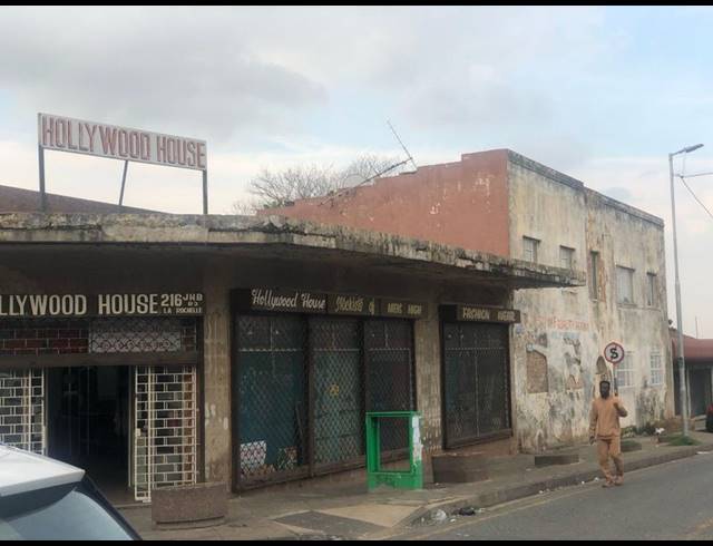 BUSINESS FOR SALE IN LA ROCHELLE